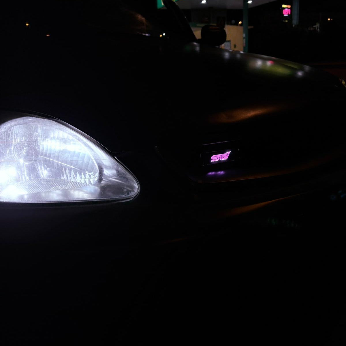 KustomLEDs™-Emblema de rejilla LED